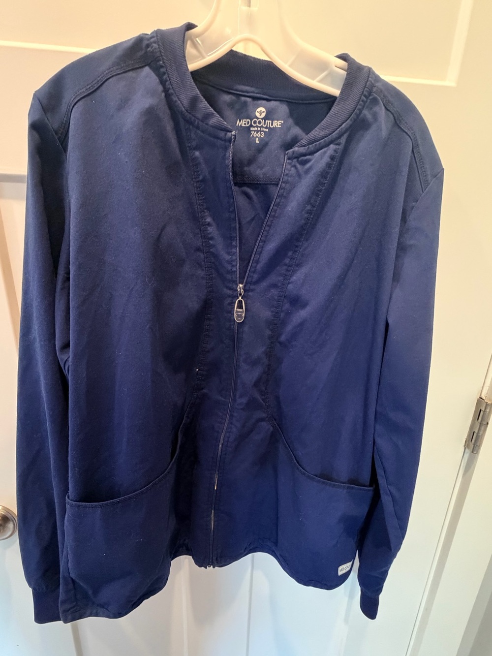 Med Couture Touch 7663 Women’s L Navy Zip Front Scrub Jacket Nurse Medical